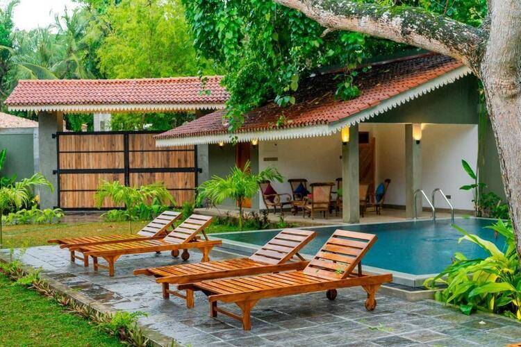 Serenmo Villa