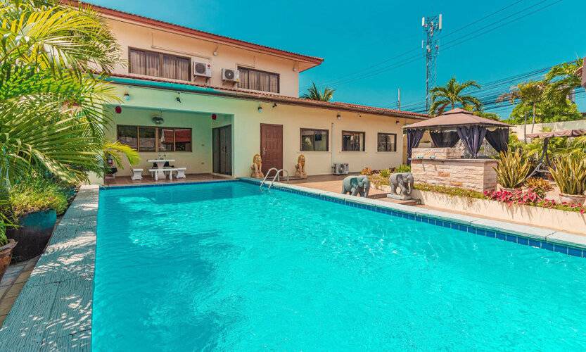 Viewbor Villa - Pattaya Holiday House Walking Street 4 Bedrooms