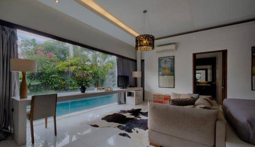 Kutus Kutus Canggu Villa