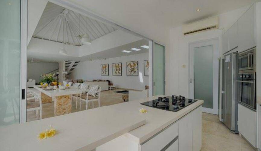 Kutus Kutus Canggu Villa