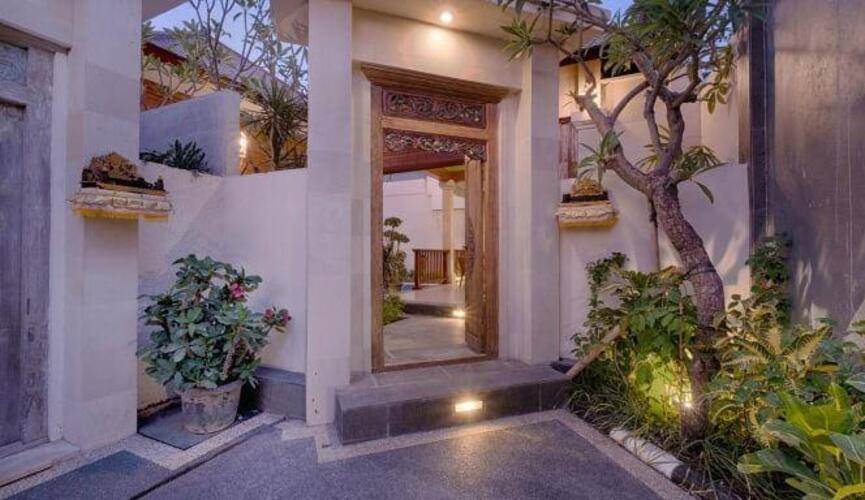 Kutus Kutus Canggu Villa