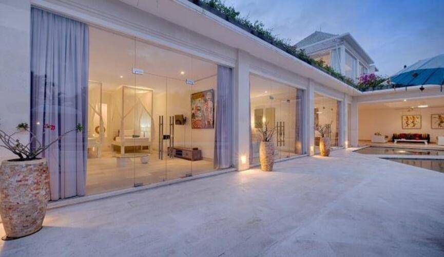 Kutus Kutus Canggu Villa