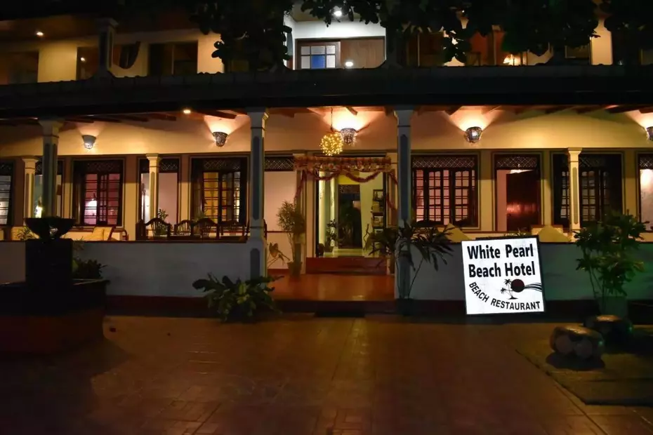 White Pearl Beach