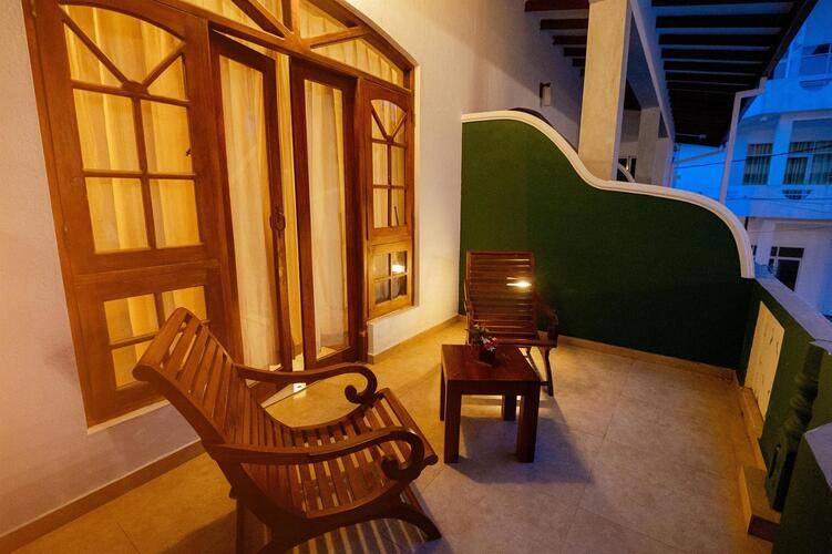 Prince Beach Hotel