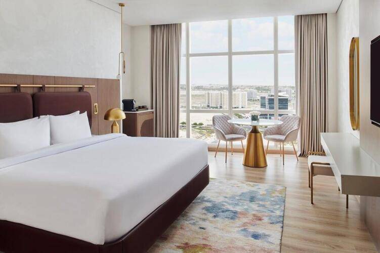 Mövenpick Hotel Jumeirah Village Triangle