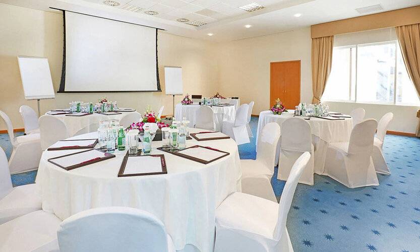 Crowne Plaza - Dubai Apartments