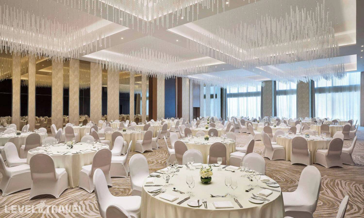 Embassy Suites By Hilton Dubai Business Bay — фото 10