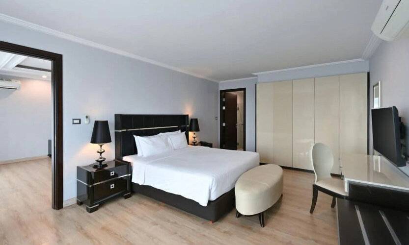 Sirin Exclusive Hotel & Residence Pattaya
