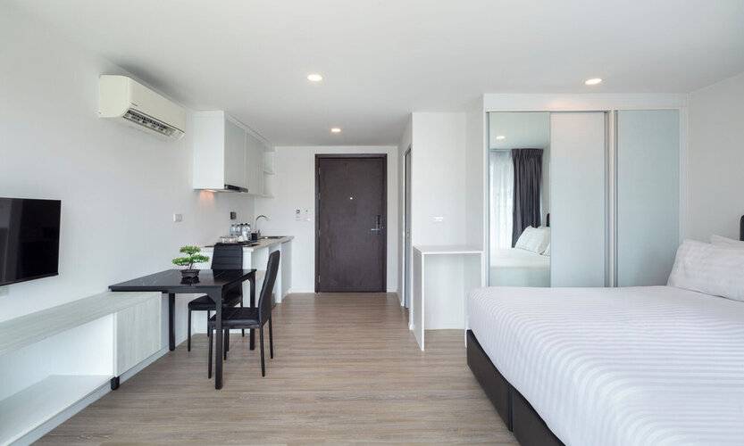 The Rizin Pratumnak Beach Resort