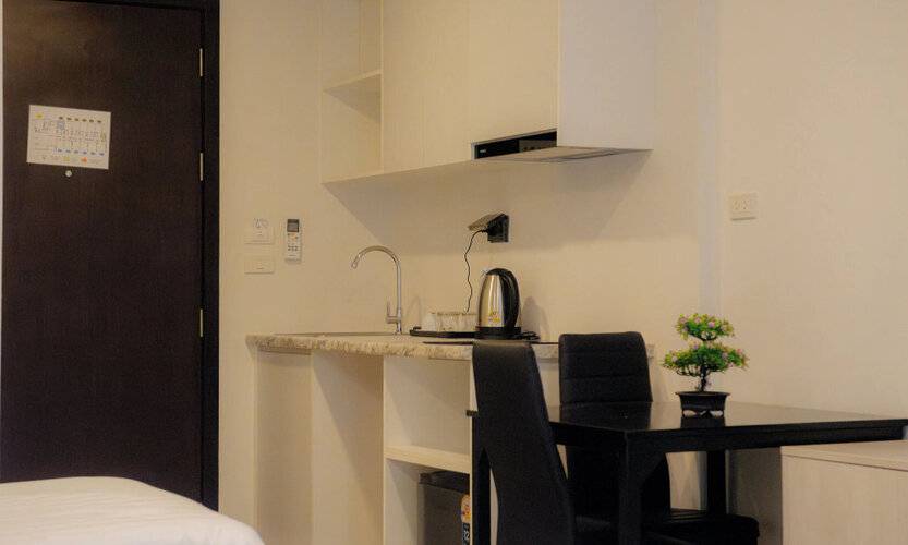 The Rizin Pratumnak Beach Resort