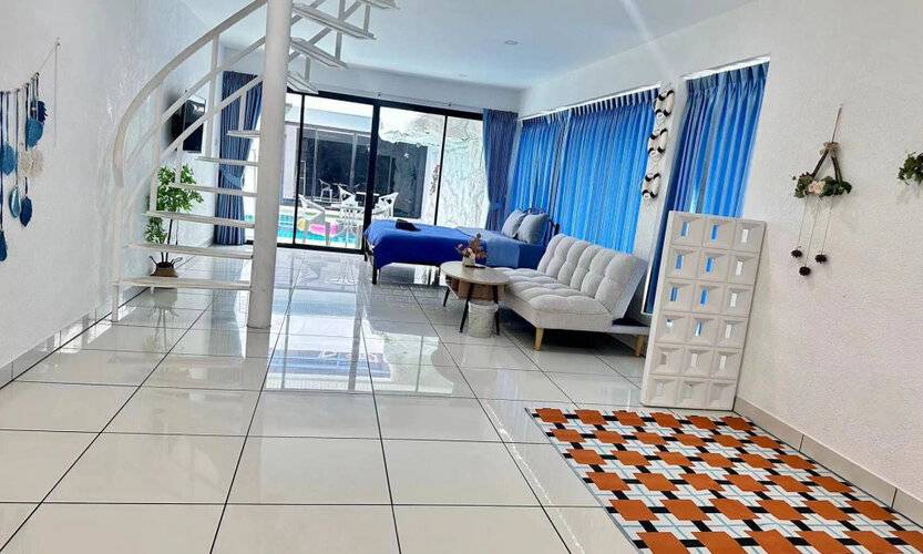 Mona Lisa Pool Villa