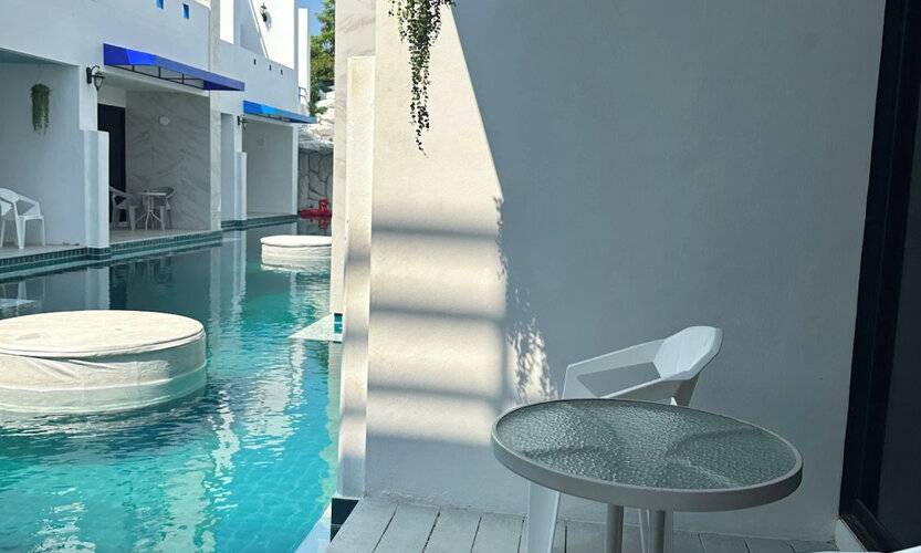 Mona Lisa Pool Villa