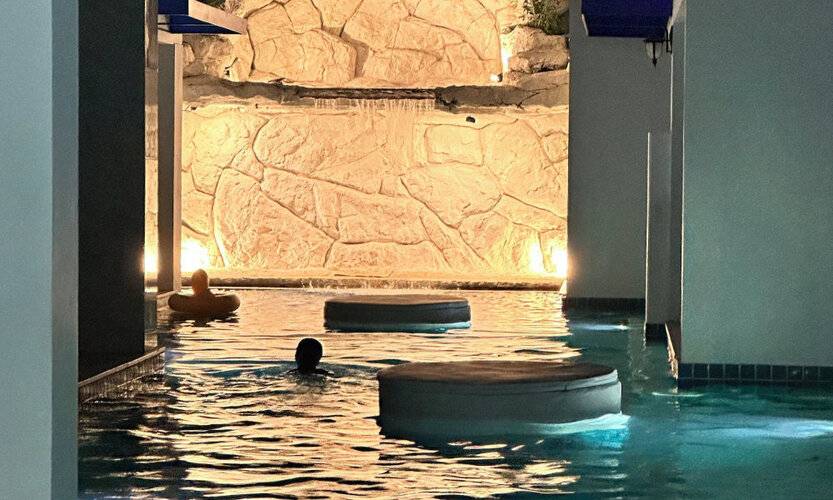 Mona Lisa Pool Villa