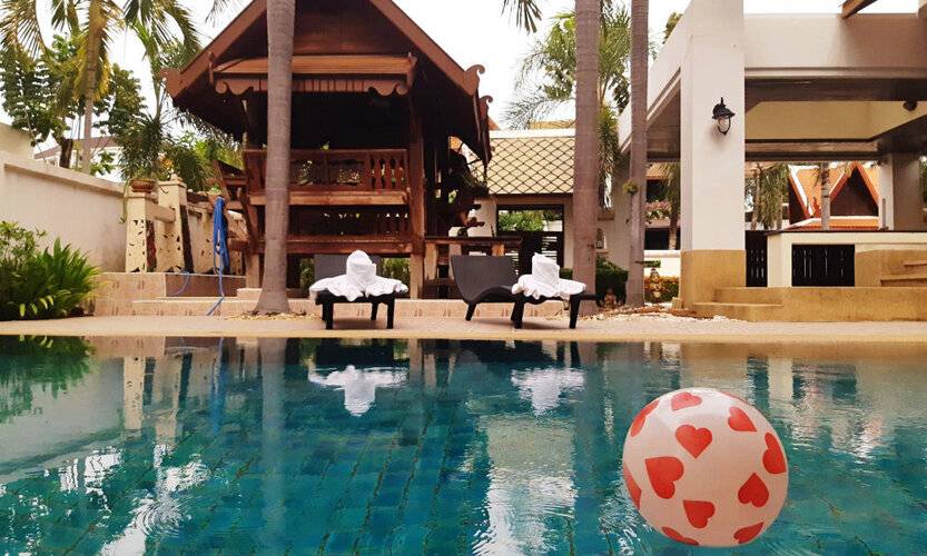 Punnapha Pool Villa Pattaya