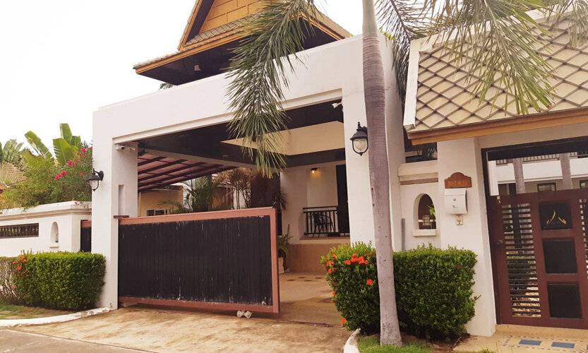 Punnapha Pool Villa Pattaya