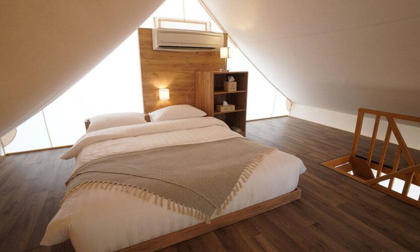 Bab Al Nojoum - Hudayriyat