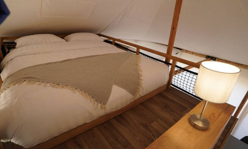 Bab Al Nojoum - Hudayriyat