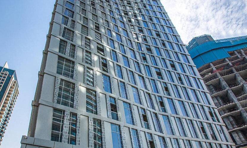 Cayan Tower, Dubai Marina