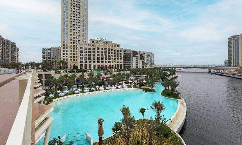 Luxury 1br At Vida Residences