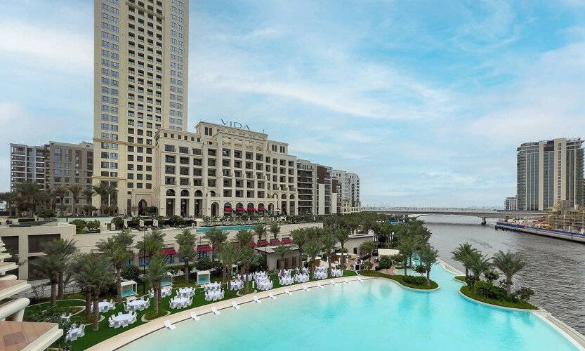 Luxury 1br At Vida Residences