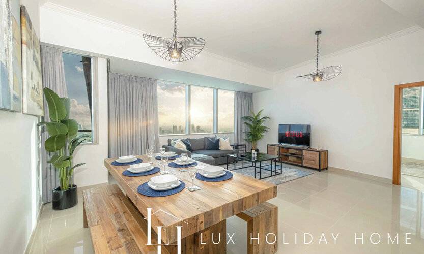 Lux The Sky View Suite