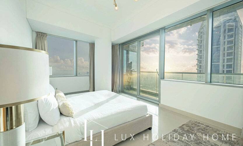 Lux The Sky View Suite