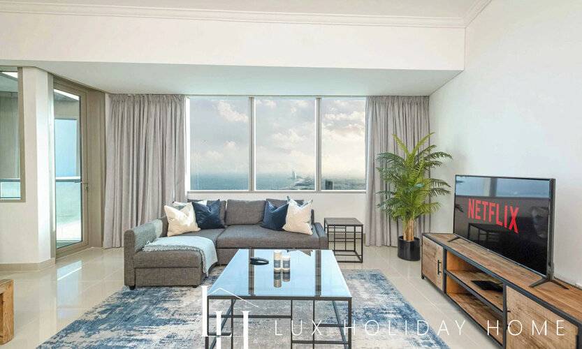 Lux The Sky View Suite