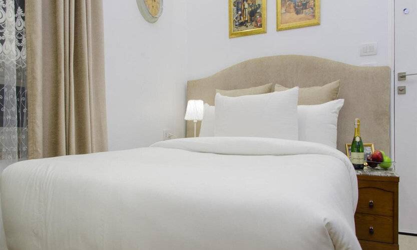 Paris Hostel
