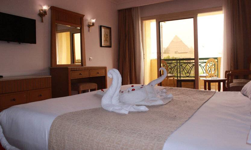 Regency Pyramids Hotel