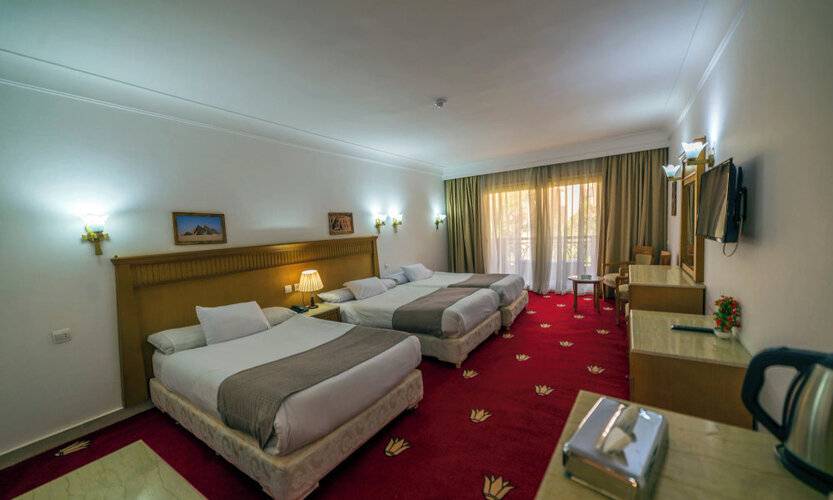 Regency Pyramids Hotel