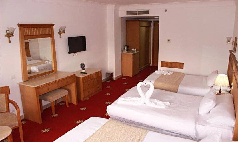 Regency Pyramids Hotel