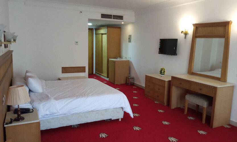 Regency Pyramids Hotel