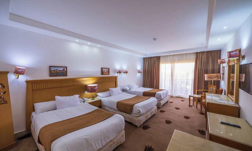 Regency Pyramids Hotel