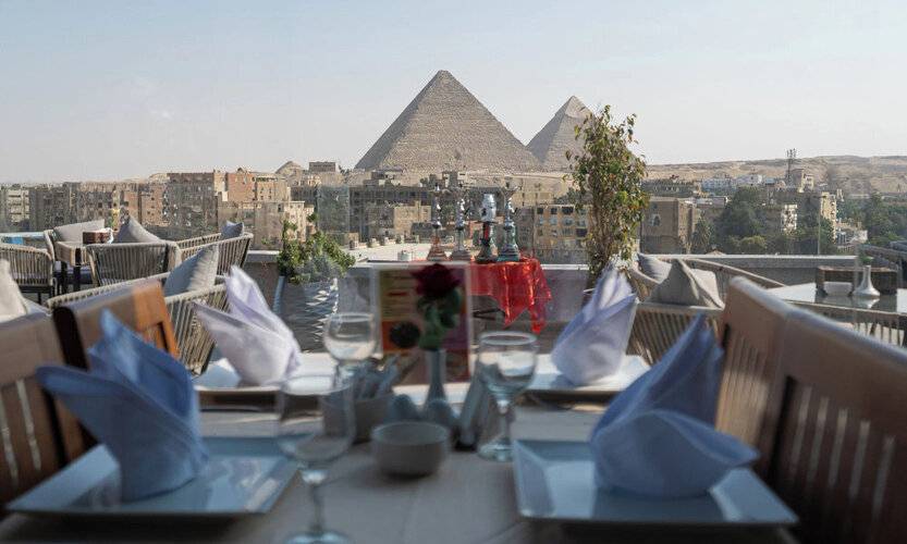 Pyramid Front
