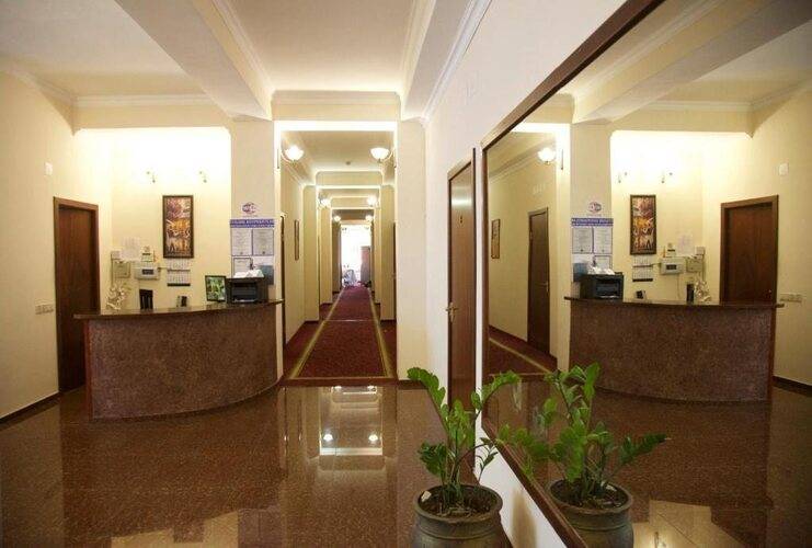 Отель Прибой By Sun City Hotels