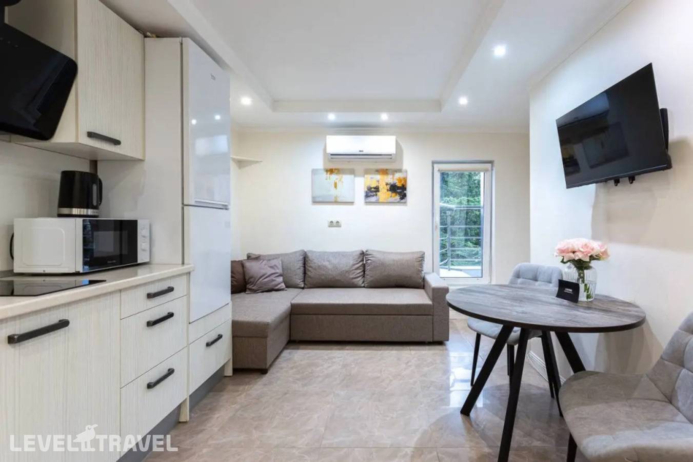 фотографии отеля Апартаменты 4.16 STUDIO VINOGRAD в Россия(Сочи - Центр) - фото №1