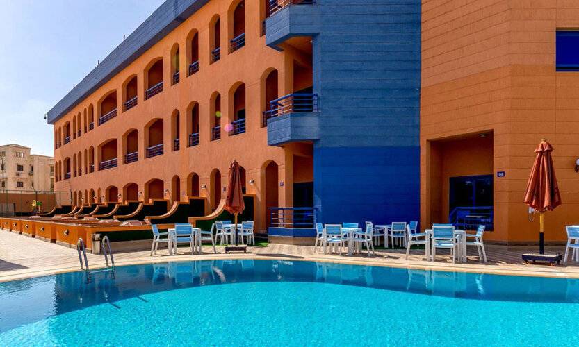 Royal Day Plaza Hotel