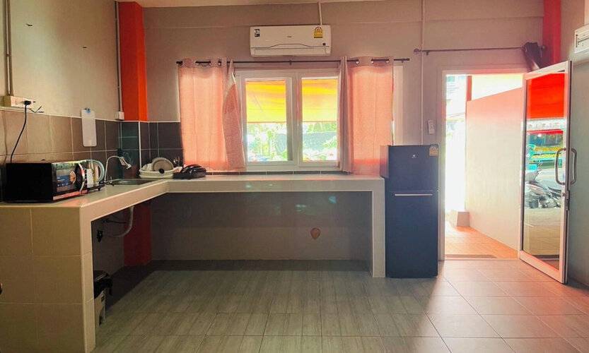 Karon Studio Apartment