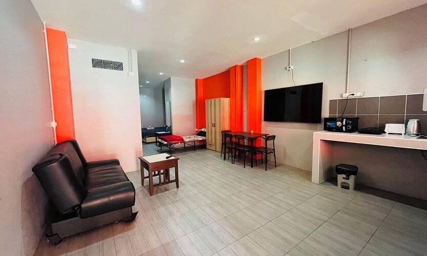 Karon Studio Apartment