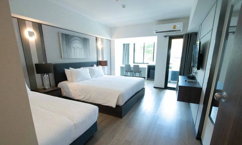 12 The Residence Hotel & Apartment - Sha