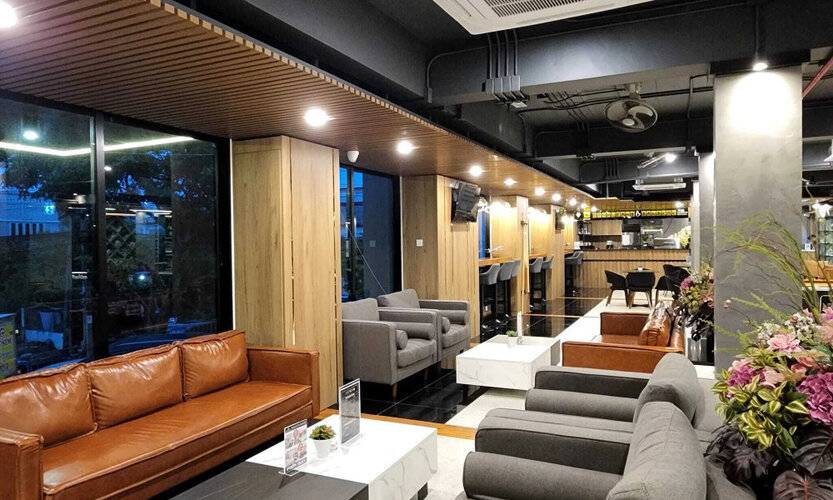 12 The Residence Hotel & Apartment - Sha