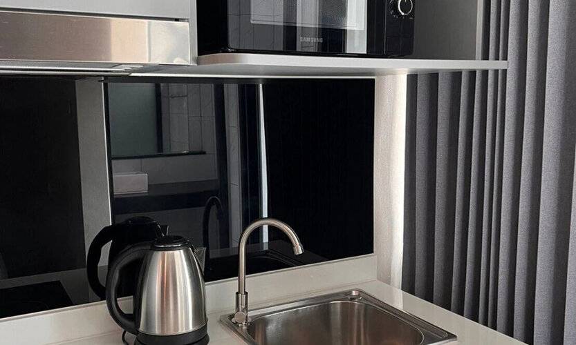 12 The Residence Hotel & Apartment - Sha
