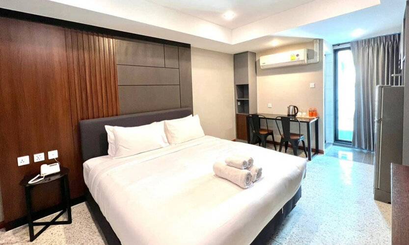 12 The Residence Hotel & Apartment - Sha