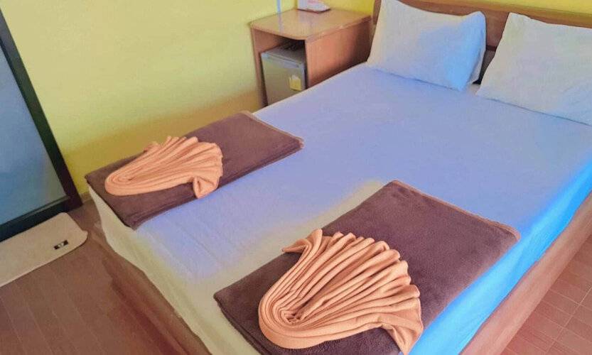 Phi Phi Sand Sea View Resort