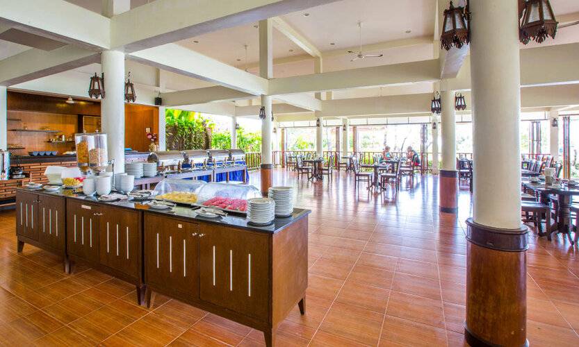 Lanta Casuarina Beach Resort