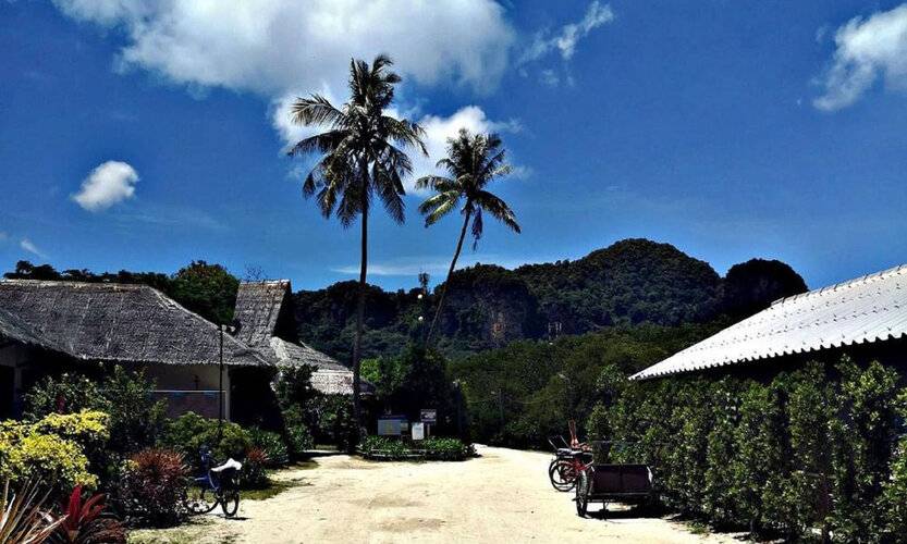 Phi Phi Ba Kao Bay Resort