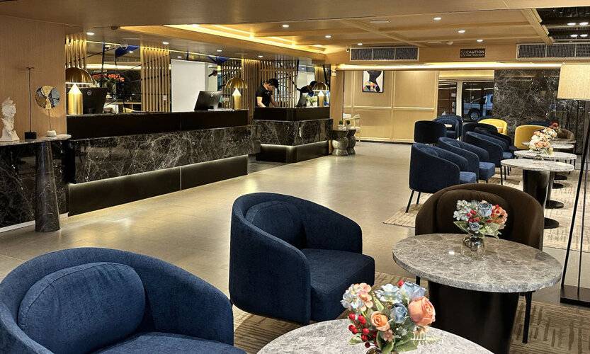 Ramada By Wyndham Bangkok Sukhumvit 11