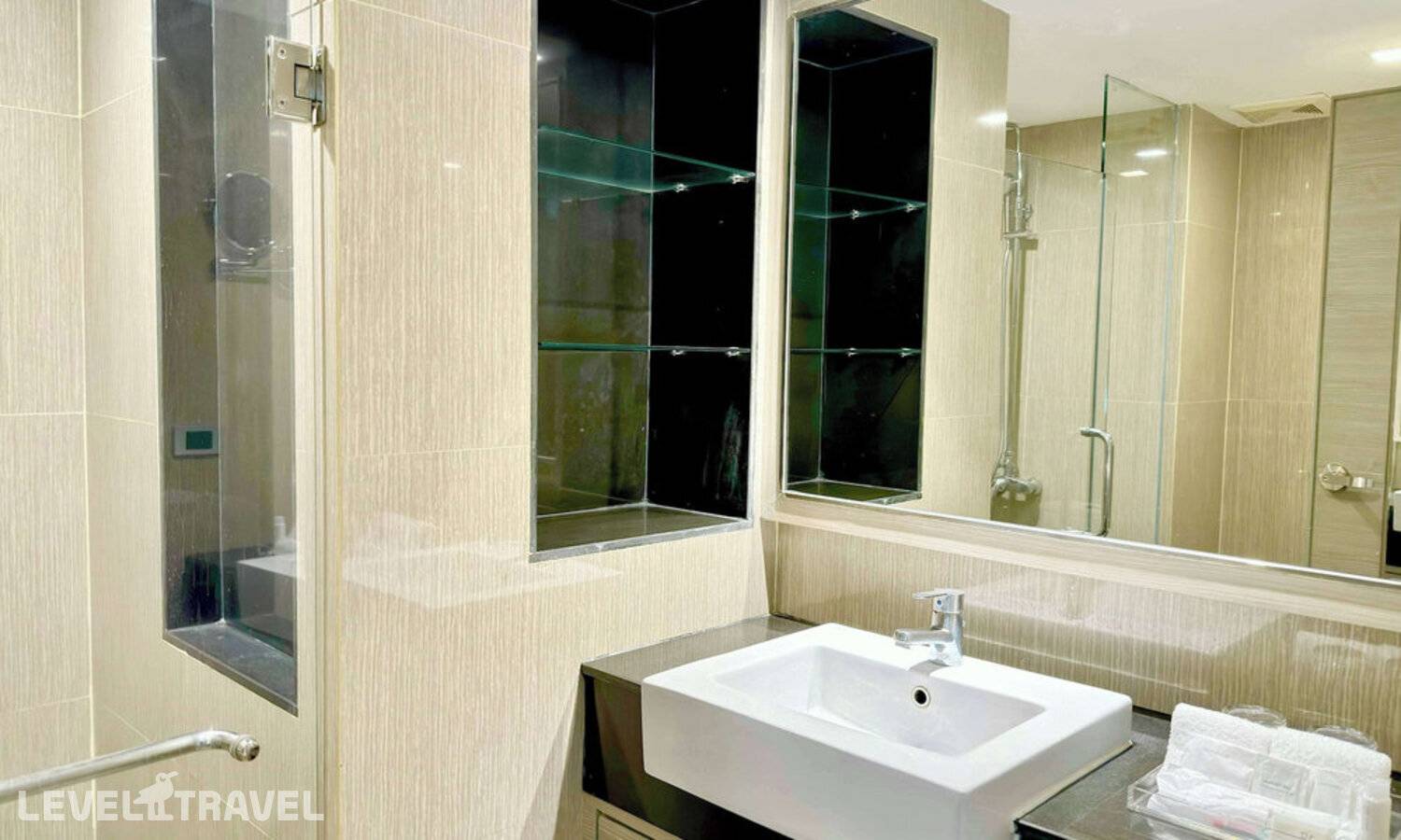 фотографии отеля Ramada By Wyndham Bangkok Sukhumvit 11 в Таиланд(Бангкок) - фото №27