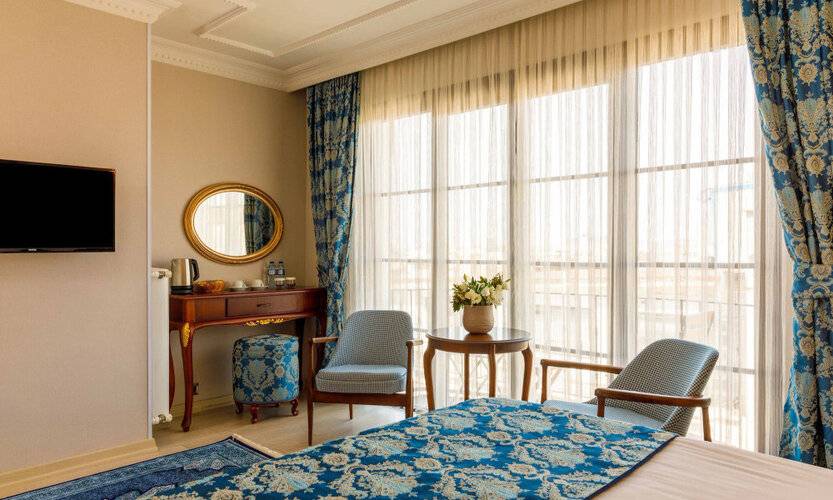 Rast Hotel
