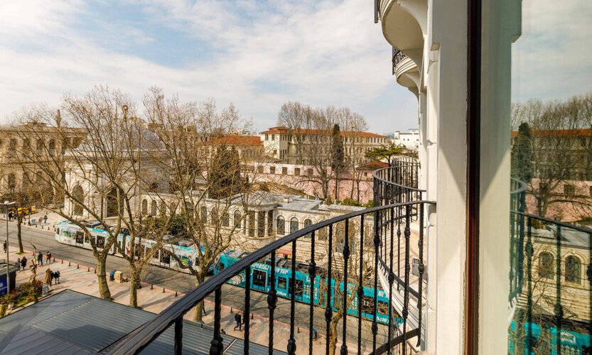 Rast Hotel